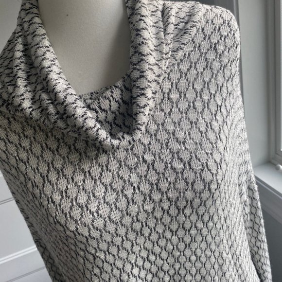 Anthropologie Akemi Kin Aiden Cowl Neck Sweater XS - Picture 5 of 6